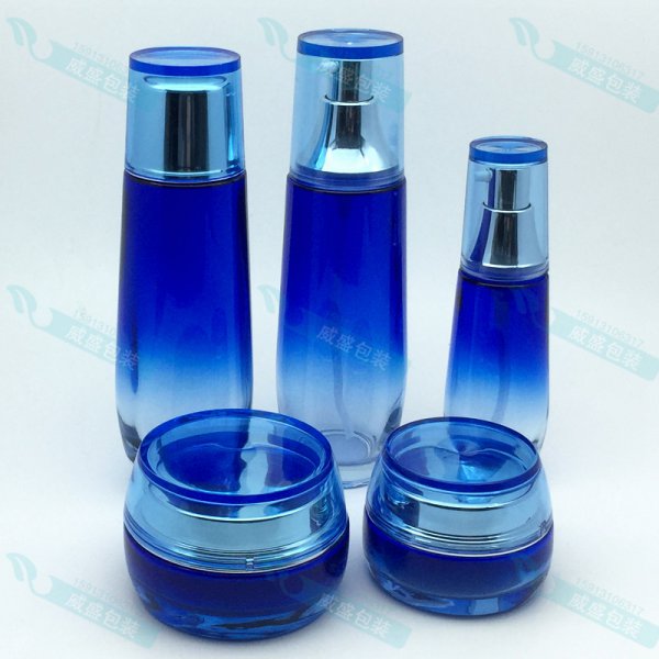 09兰芝化妆品套装瓶子定制批发